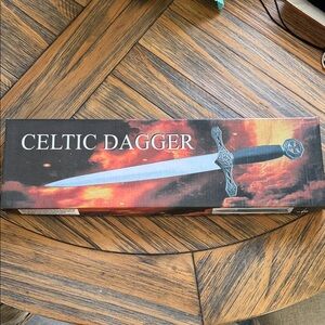 Celtic Dagger with Black Handle